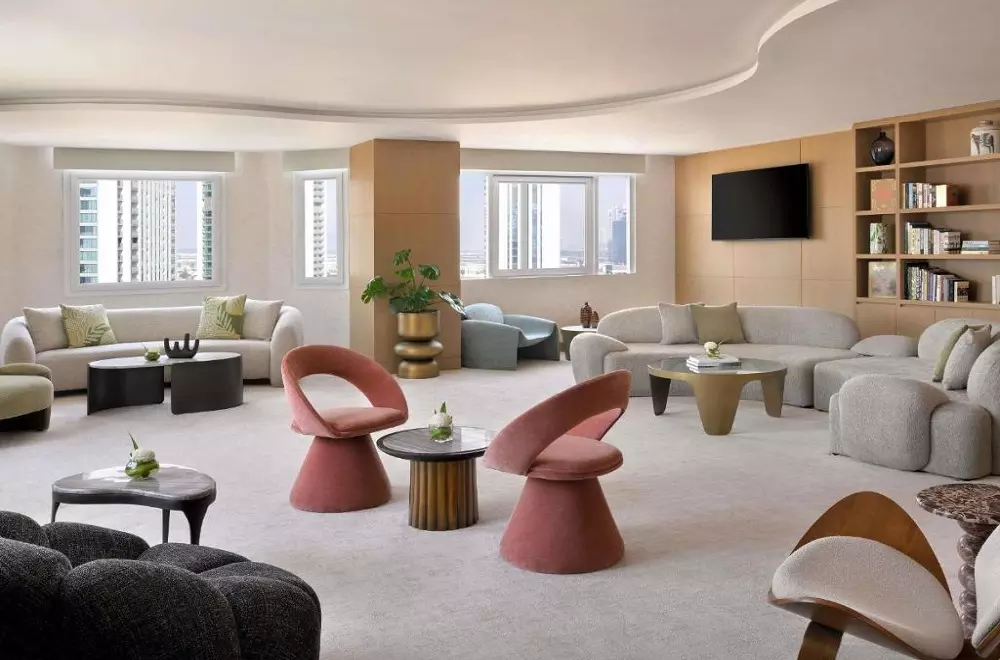 سوئیس اوتل المروج دبی ، زیما سفر